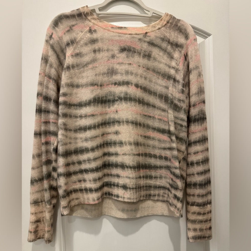 White + Warren 100% Cashmere Sweater